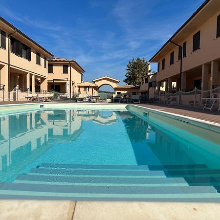 Residence Talamone Il Poderino Екстериор снимка