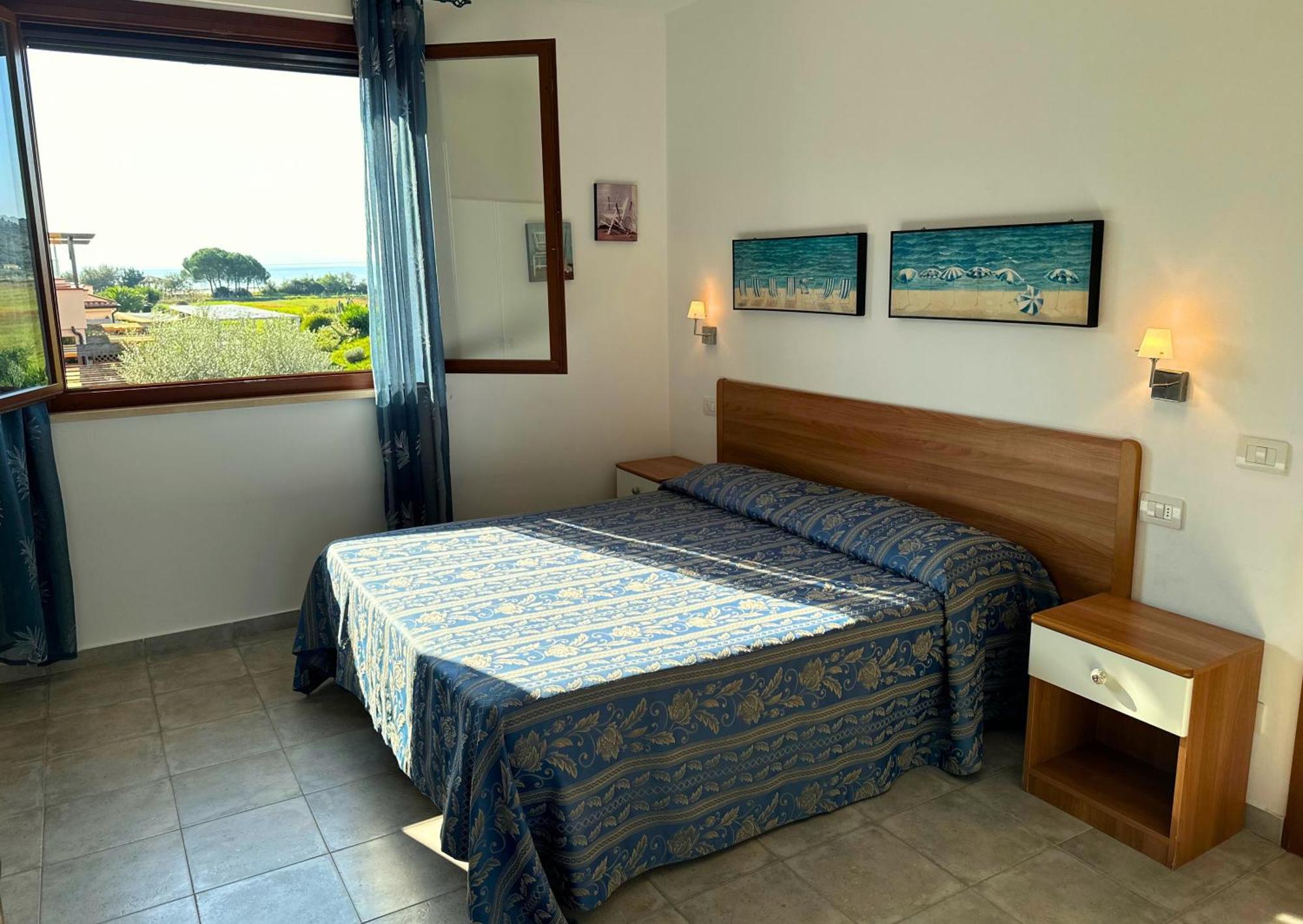 Residence Talamone Il Poderino Екстериор снимка