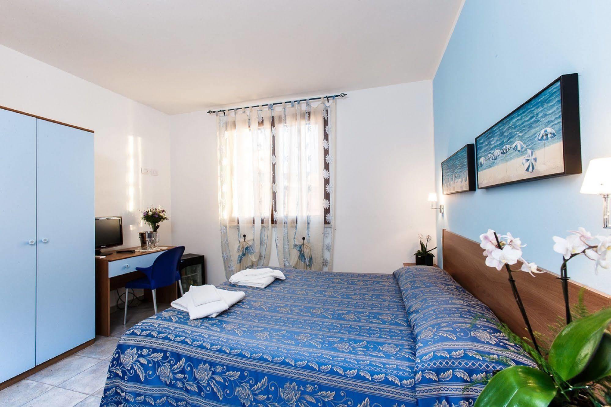Residence Talamone Il Poderino Екстериор снимка